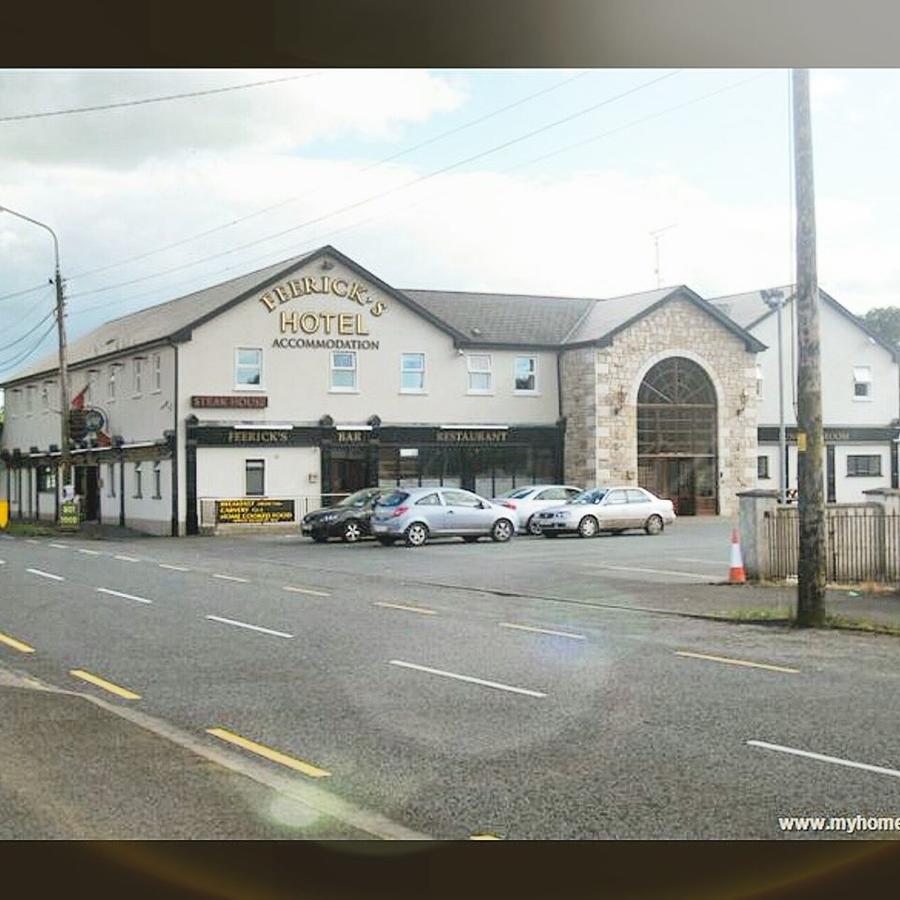 Feerick's Hotel Rathowen Buitenkant foto
